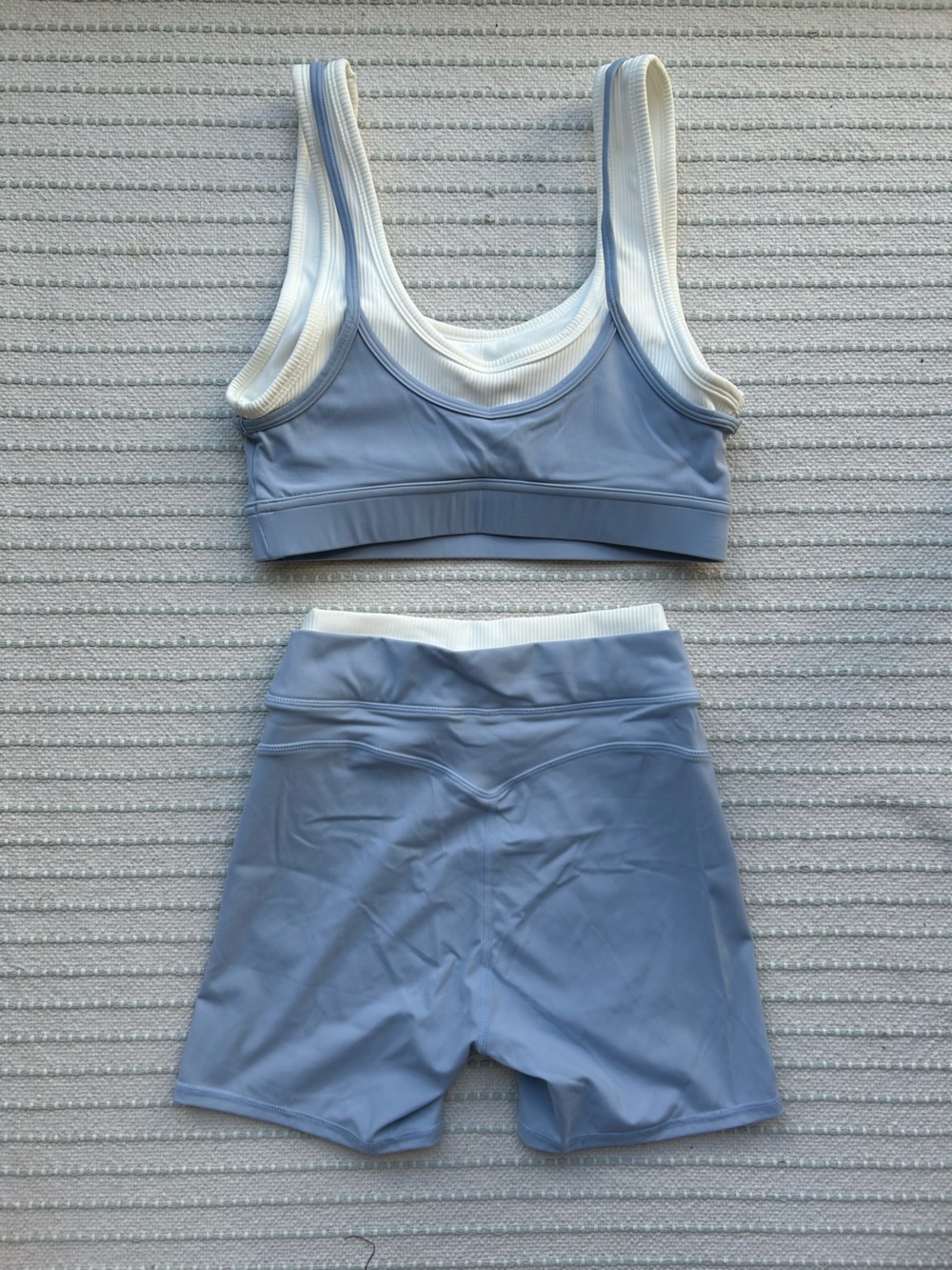 Pilates Matching Gym Set - Picture 4 of 5